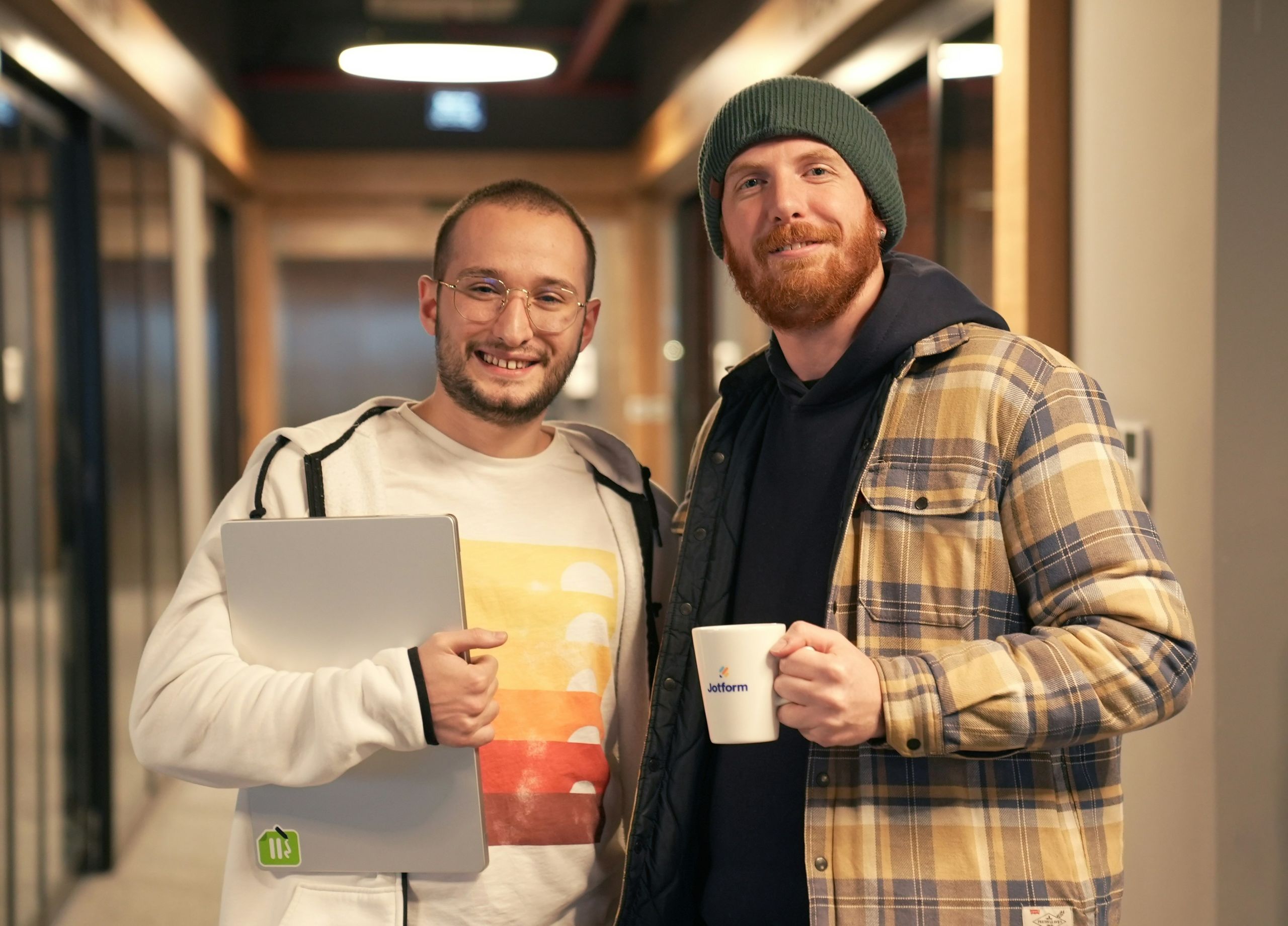 jotform–BEmSkooMjU-unsplash no credit check loans for independent contractors image 1