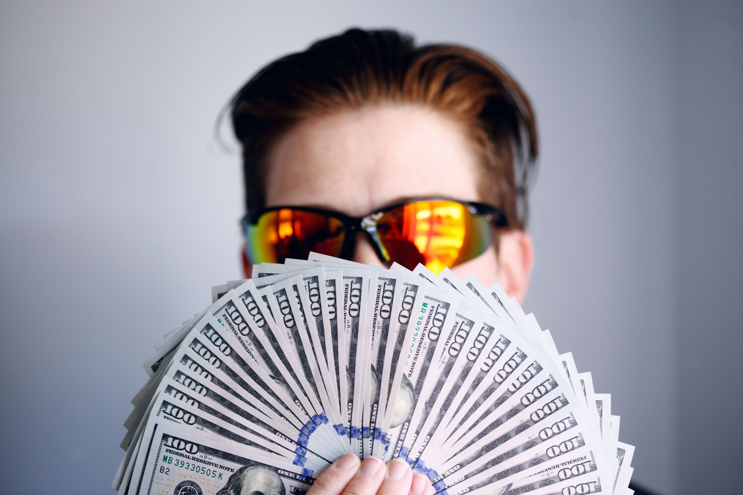 shane-U_ekGjoIm_E-unsplash fast funding loans image 1