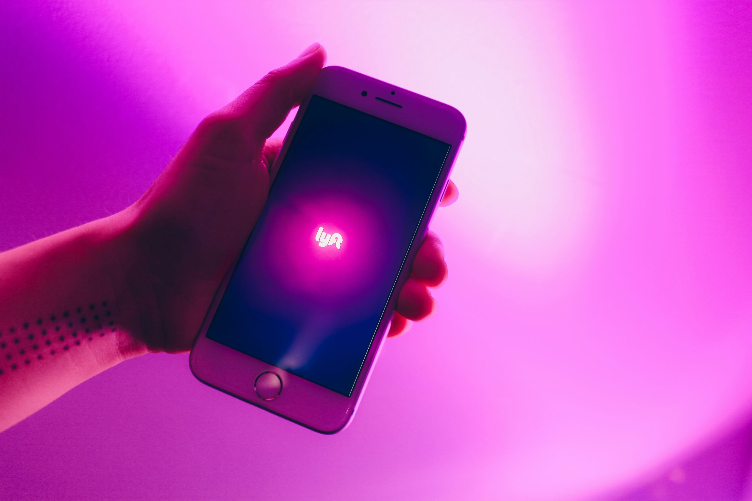 thought-catalog-ZMVtx_KJtOk-unsplash Best Financial Options for Rideshare Drivers image 1